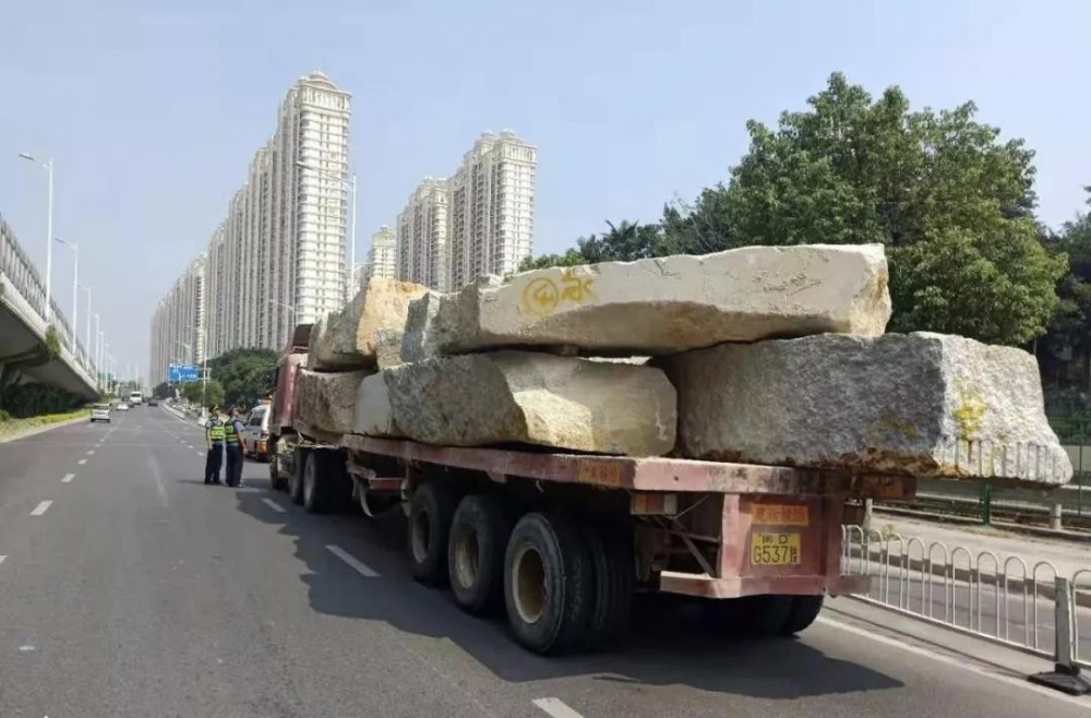 中央對大貨車重拳出擊，石材運輸成本面臨上漲